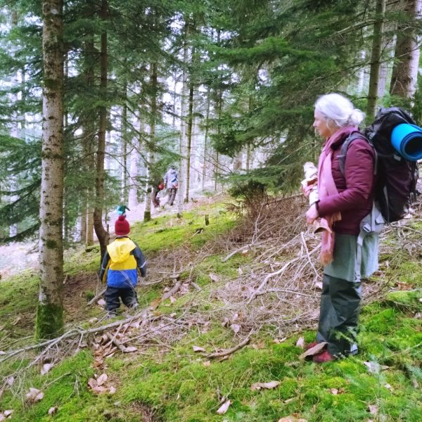 NALA2024_12_Ausflug_imWald